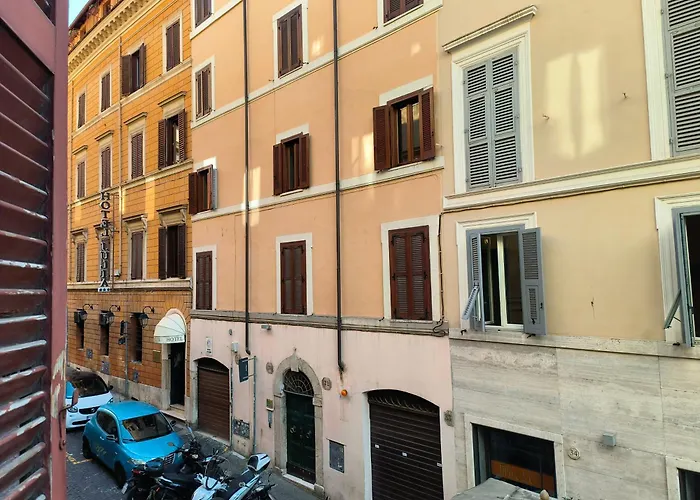 Trevi Contemporary Suite Roma